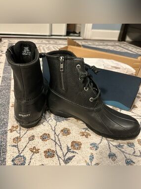 Sperry Black Lace-Up Ankle Duck Boots with Side Zip in box
